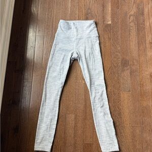 Lululemon Align Size 4 leggings 25”